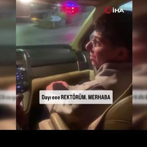 Otostop çeken öğrencilere jest: Dayı dediği sürücü rektörü çıktı