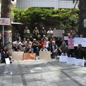 İzmirde esnaftan Konak Belediyesine tezgah tepkisi