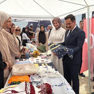 Dargeçit’te kadınlar, ürettikleri el emeği ürünlerini sergiledi