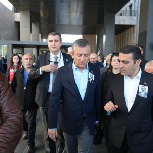 SON DAKİKA I Özgür Özele fiziksel saldırı... Saldırganın ilk ifadesi CNN TÜRKte: CHPden yemek kartı istedim vermediler, ben de kızdım