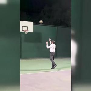 Şamda siyasete basketbol arası: Suriye Lideri Şara ve Şeybaninin görüntüleri dikkat çekti