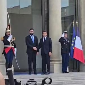 Son dakika haberi: Sadece CNN TÜRKte: Şara Elizede Suriye Lideri, Macron ile görüşüyor