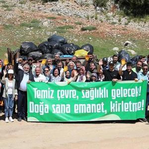 Aksekide çevre temizliği etkinliği