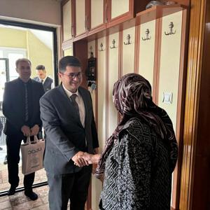 Kaymakam Özdemirden şehit annelerine ziyaret