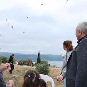 Bursada gökyüzü uçurtmalarla renklendi