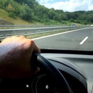 Sürücülere yol hipnozu uyarısı
