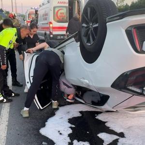 İstanbul - Beylikdüzü’nde iki otomobil çarpıştı: 3 yaralı