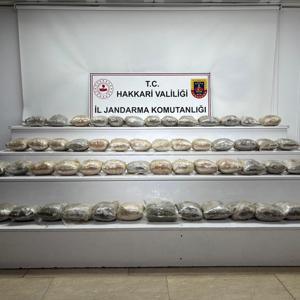 Hakkaride 34 kilogram uyuşturucu ele geçirildi