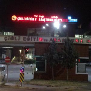 İzmirde Silahlı Kavga: 4 Yaralı