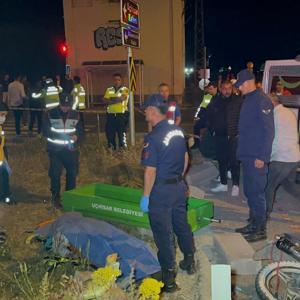 Nevşehirde minibüsle çarpışan motosikletli öldü; kaza kamerada
