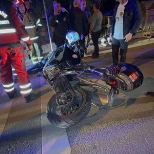 Tasmasından kurtulan köpeğin saldırmasıyla kaza yapan 2 polis yaraladı