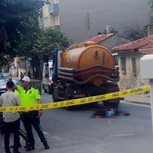 Tekirdağda vidanjörün çarptığı yaya öldü