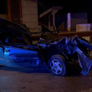 Bursada TIRa arkadan çarpan otomobil hurdaya döndü; sürücü ağır yaralı