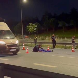 İstanbul - Kağıthane’de otoyolda otomobilin çarptığı yaya hayatını kaybetti