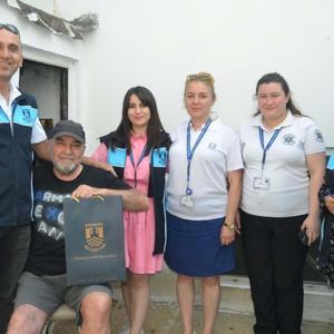 Bodrumda yalnız yaşayan yaşlılara destek