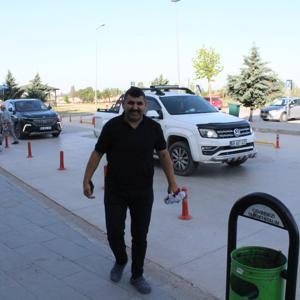Kurban keserken bıçakla kendini yaraladı, daha önce hiç olmamıştı dedi