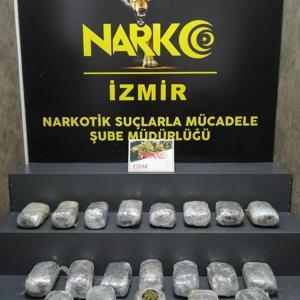 Durdurulan otomobilde 11 kilo 11 gram esrar ele geçirildi