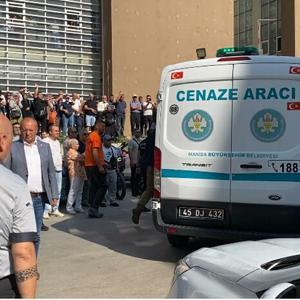 Ferdi Zeyrekin cenazesi hastane morgundan alındı
