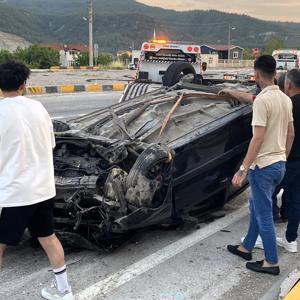 Karabükte devrilen otomobildeki 3 kişi yaralandı
