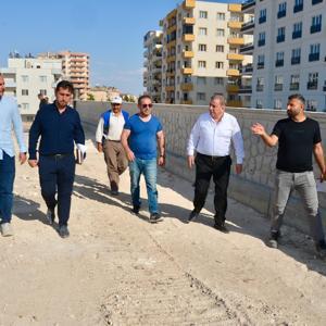 Midyat Belediye Başkanı Şahin, inşasına başlanılan sosyal tesisle ilgili incelemelerde bulundu
