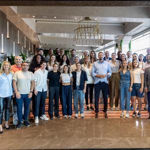 A Milli Kadın Basketbol Takımına uğurlama yemeği