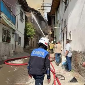 Tokat’ta çatı yangını