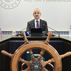Bakan Uraloğlundan Hürmüz Boğazı açıklaması: Güvenlik seviyesini üst düzeye çıkardık