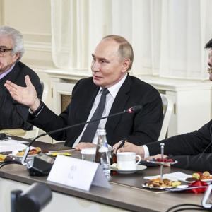 Son Dakika... Tavrı merak ediliyordu, Putinden İran-İsrail savaşı açıklaması