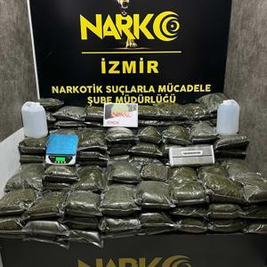 İzmirde evde 126 kilo 100 gram bonzai ele geçirildi