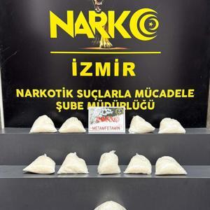Otomobilde 10 kilo 40 gram metamfetamin ele geçirildi