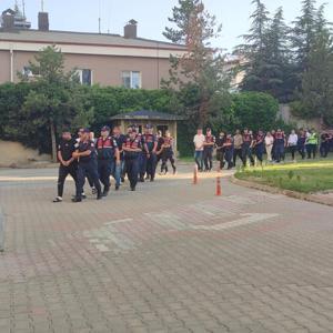 Konya merkezli 10 ilde telefon dolandırıcılğı operasyonunda 8 tutuklama