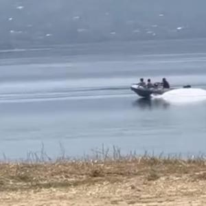 Sapanca Gölünde yasak tekne görüldü