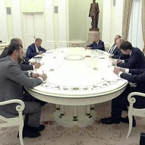 Rusya lideri Putin, İran Dışişleri Bakanı ile görüştü