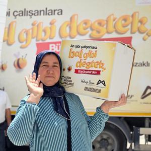 13 ilçedeki yetiştiricisine ekipman desteği