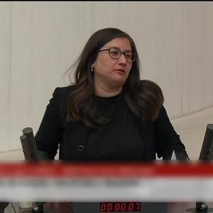 Genel Kurulda bela okuma tartışması