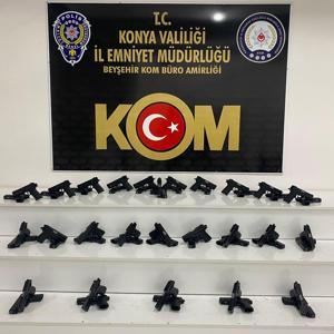 Konyada ruhsatsız 50 tabanca ele geçirildi
