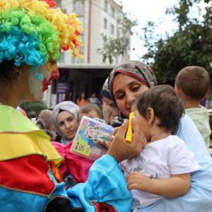 İpekyolu Belediyesi’nden çocuklara yaz şenliği
