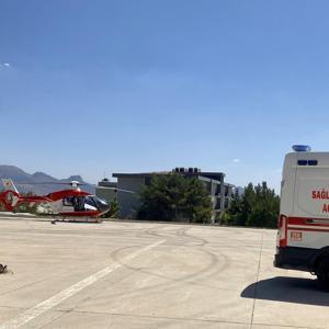 Şırnak’ta ambulans helikopter, çocuk hasta için havalandı