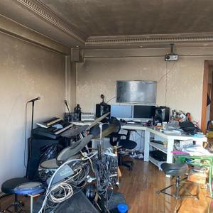 Balıkesirde Yangın: 2 Kişi Dumandan Etkilenen Kurtarıldı