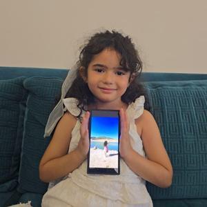 Sikorsky pilotu Hifaya el sallayınca sıcak görüntüler ortaya çıktı: Kızım mutluluktan havalara zıpladı