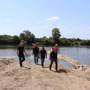 Edirne Tarım ve Orman Müdürü Bayazıt, Meriç Nehrinde incelemede bulundu
