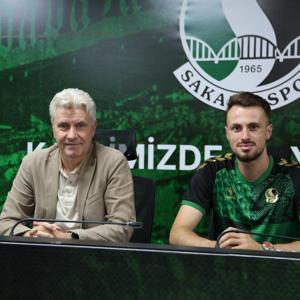 Sakaryaspor’dan defansa takviye