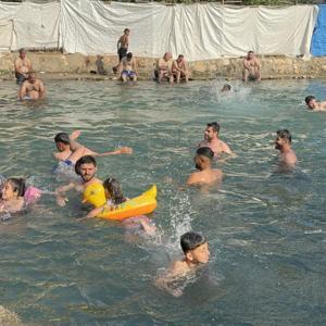 Mardin’in serinlik durağı Beyazsu Vadisi, ziyaretçi akınına uğruyor