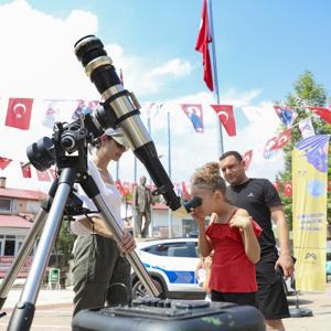 Mercan’la ‘bilim’ meraklılarına ulaşıyor