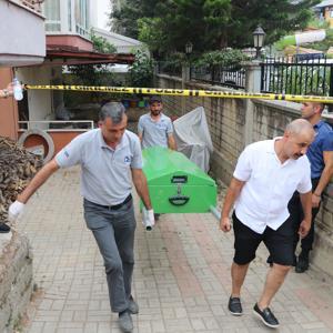 Evinin önünde ölü bulundu