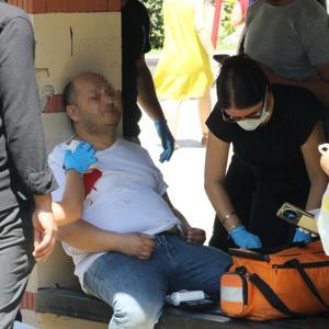 Eşiyle tartışıp, kendisini omzundan vurdu