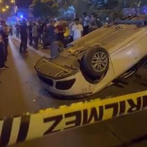 Siirtte çarpışan otomobillerden biri takla attı: 2 yaralı