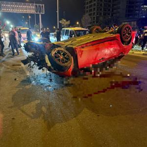 Hatayda otomobil, kaldırımdaki yayalara çarptı: 3 ölü, 3 yaralı