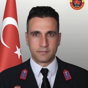 Jandarma aracı otomobille çarpıştı: 2 şehit (5)