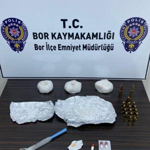 Niğdede uyuşturucu operasyonu; 4 gözaltı